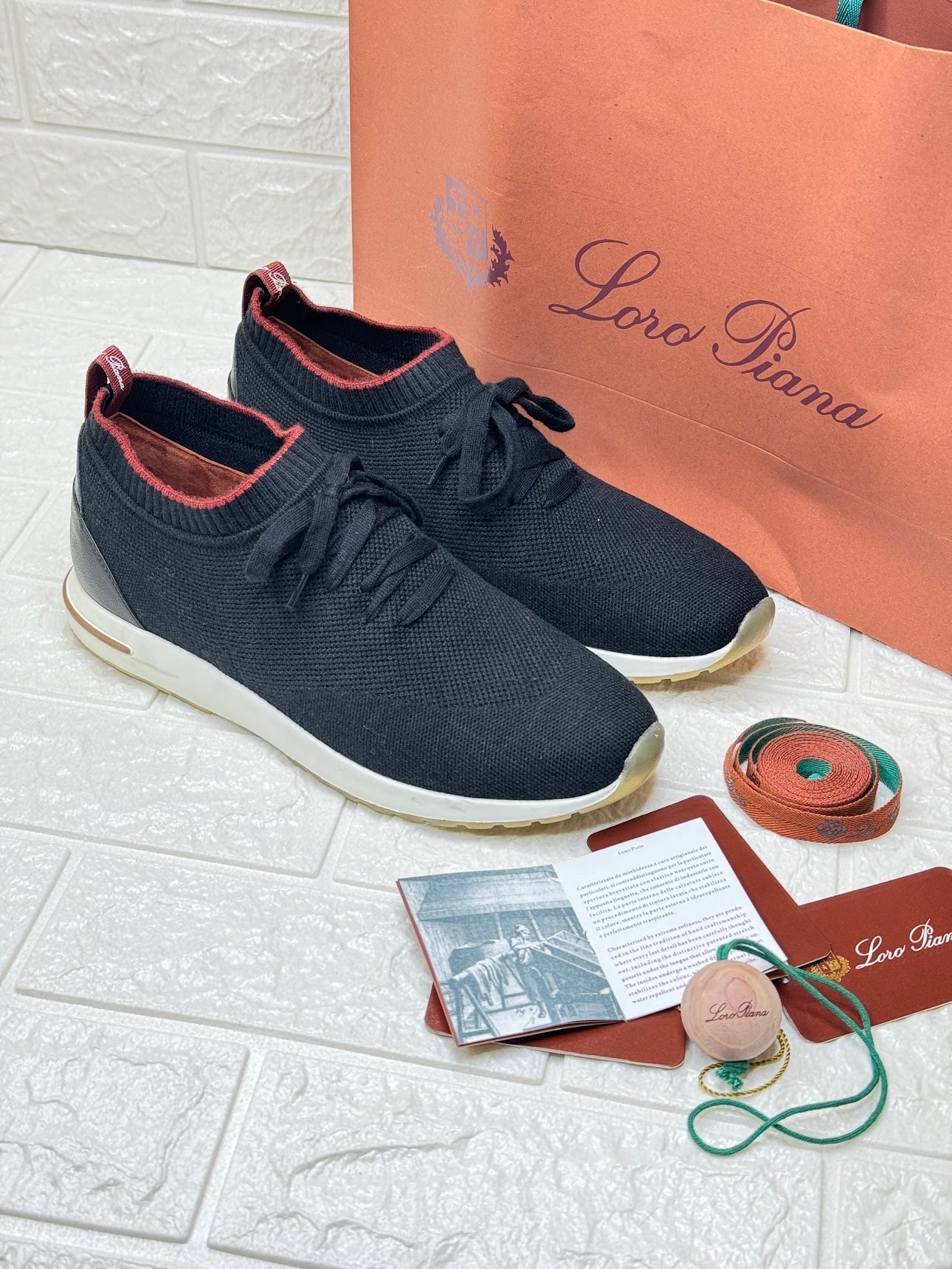Loro Piana 360 Felxy Walk