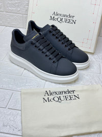 Alexander McQueen Larry